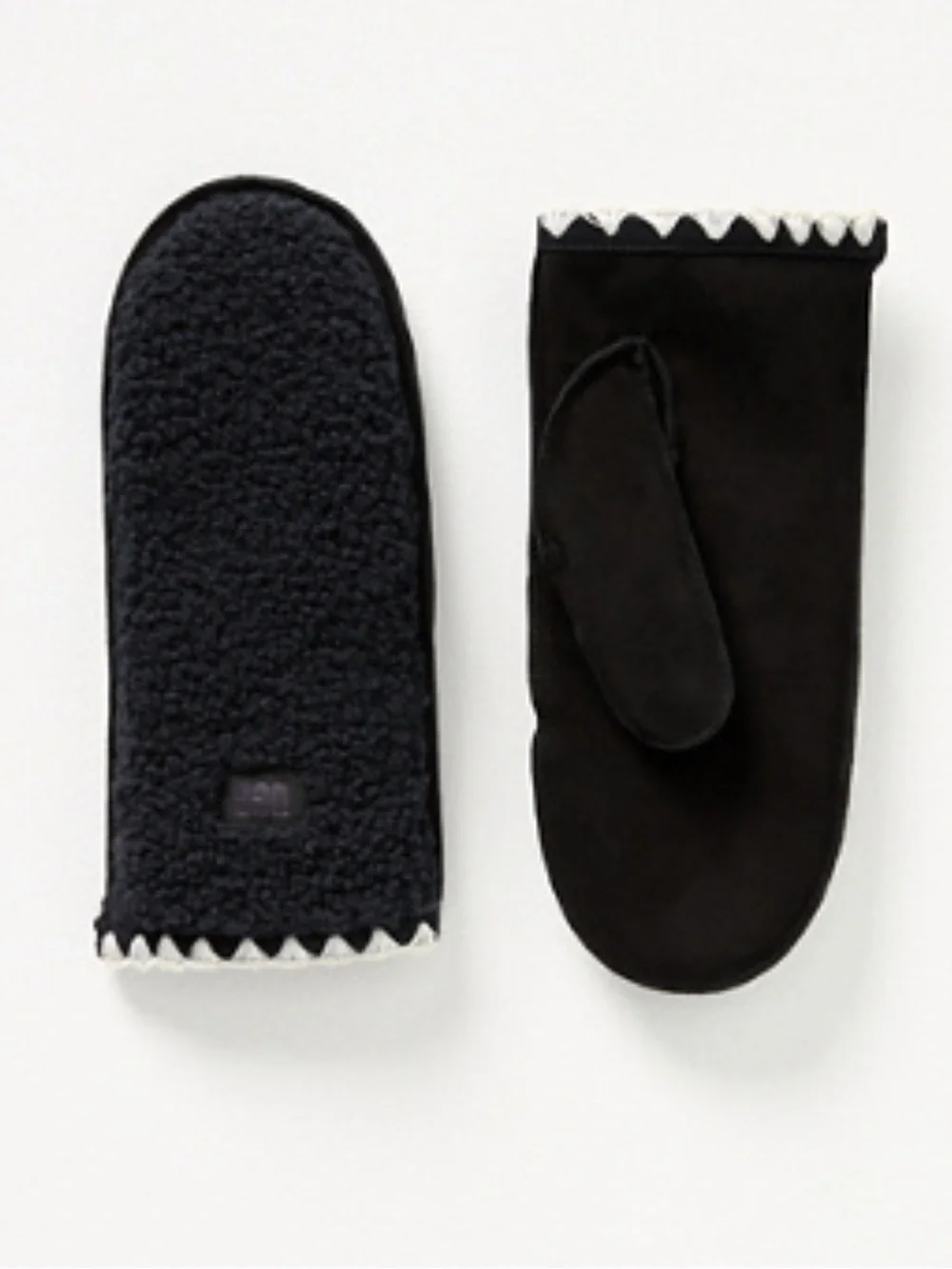New UGG Sherpa Scallop Mittens